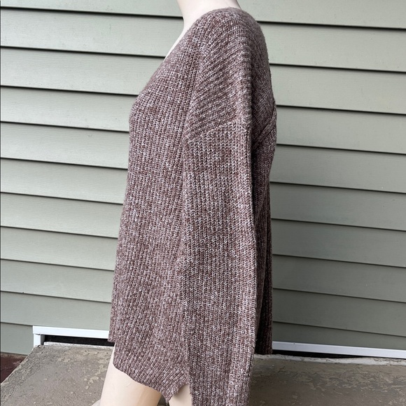 Like new Staccato V-Neck Sweater in Brown - Picture 6 of 13